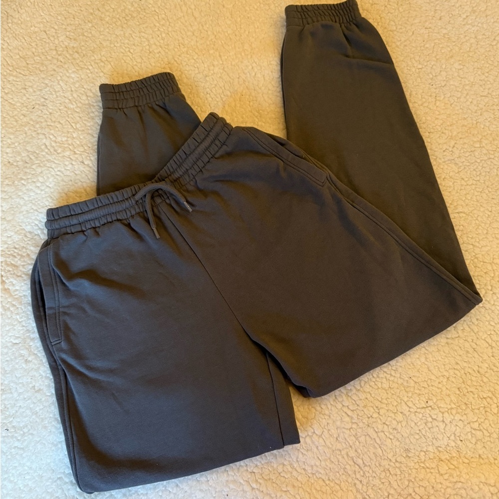 Grey Jogger Sweatpants Never worn 60% cotton H&M Size XS